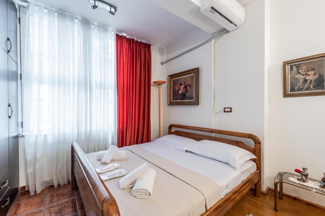 Vintage And Warm 2Br Apartament In Tirana Exterior foto